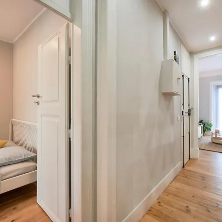 Design For Big Groups 4bed/3bath Apartament *