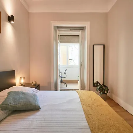 Design For Big Groups 4bed/3bath Apartament *