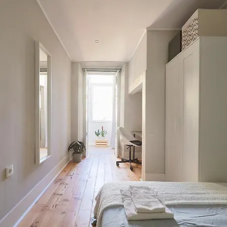 Apartament Design For Big Groups 4bed/3bath Lizbona