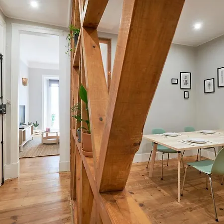 Apartament Design For Big Groups 4bed/3bath *